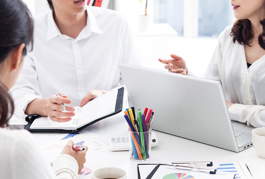 話し合い　イメージ