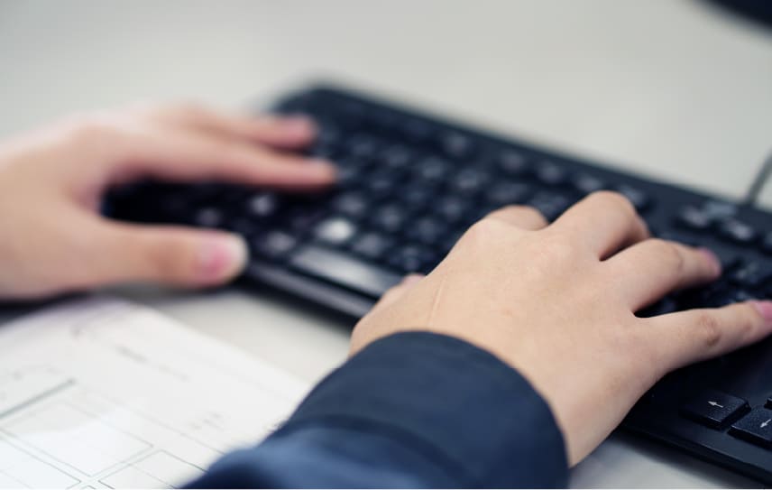 大久保拓真　仕事中の様子